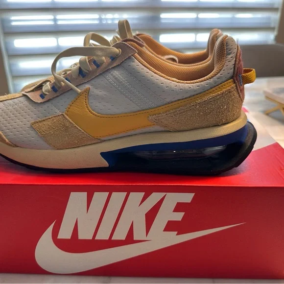 Size 10 Nike Air Max Pre-Day  LX Sneakers Shoes DO2381-737 Size 10 Nike Air Max Pre-DayLX Sneakers Shoes DO2381-737  main image 4